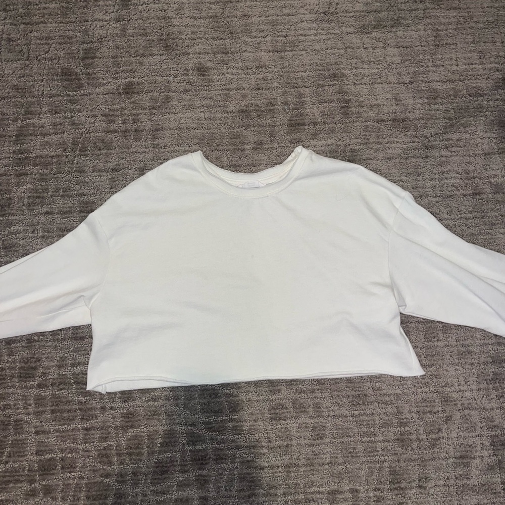 White cropped crewneck